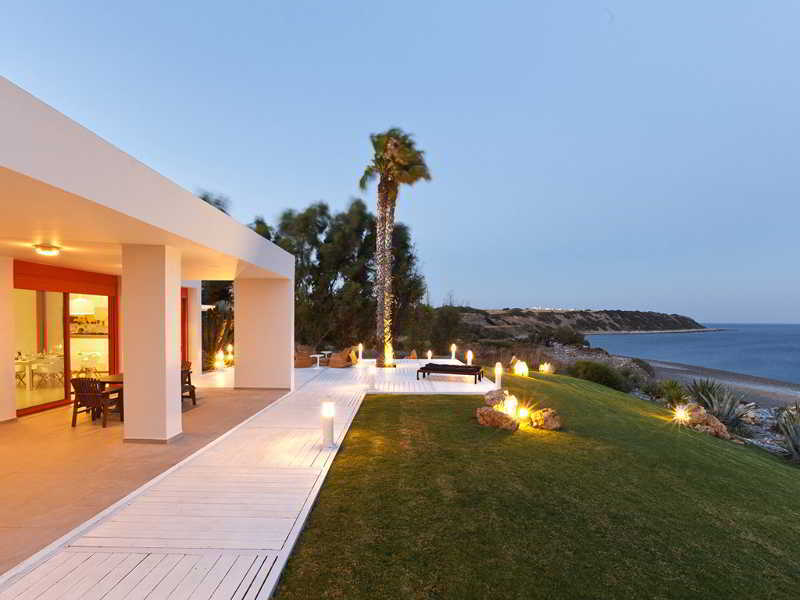 Seven Lachania