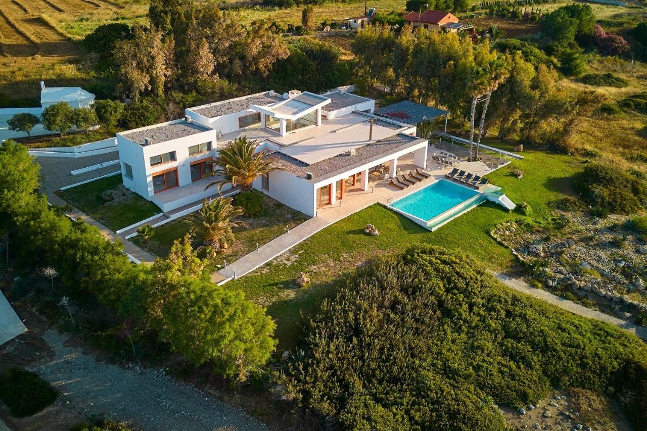 Villa Seven *