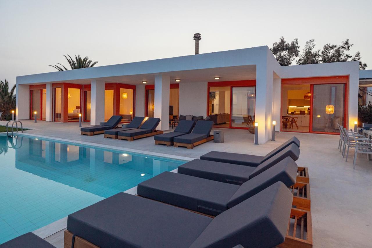 Seven Villa *